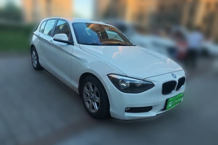 Used BMW 1 Series  Front Right 45 Deg