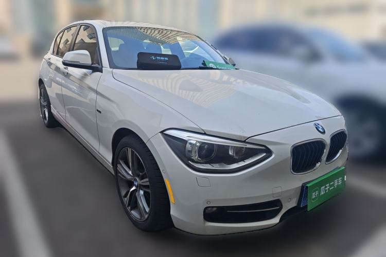 Used BMW 1 Series 2012 118i Sport Edition Front Right 45 Deg