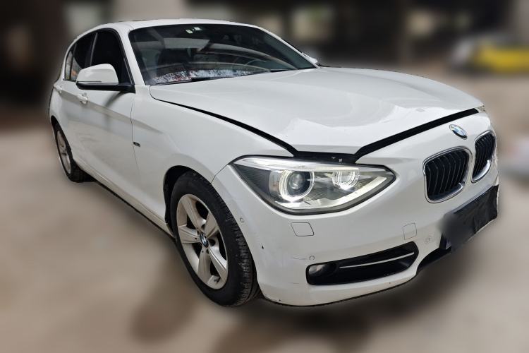 Used BMW 1 Series 2012 118i Sport Edition Front Right 45 Deg