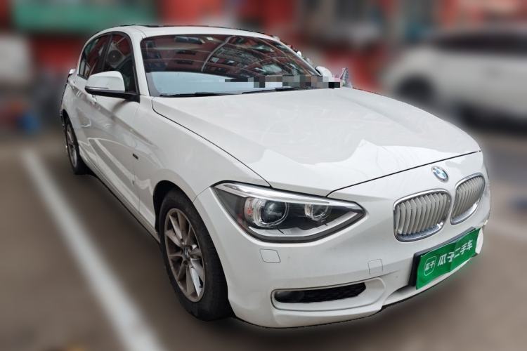 Used BMW 1 Series 2012 116i Urban Edition Front Right 45 Deg