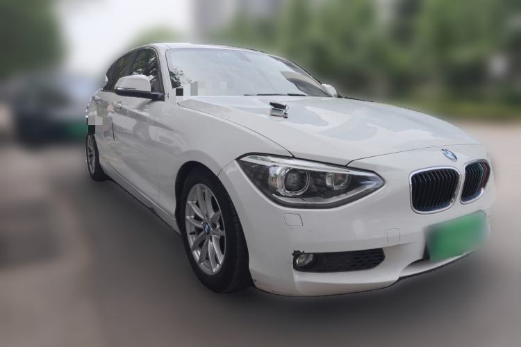 Used BMW 1 Series 2012 118i Leading Model Front Right 45 Deg