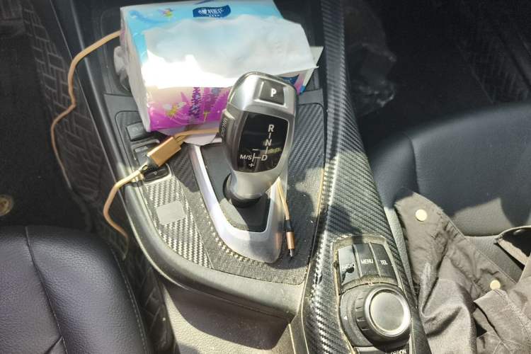 Used BMW 1 Series 2012 116i Urban Edition Gear Lever