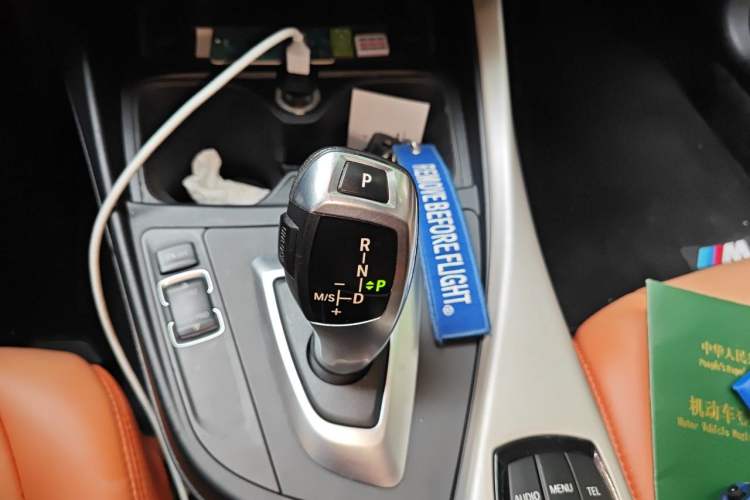 Used BMW 1 Series 2012 116i Leading Model Gear Lever
