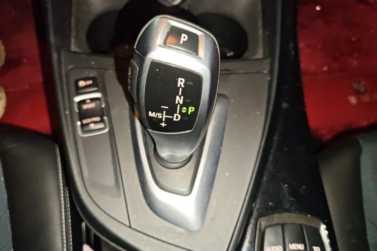 Used BMW 1 Series 2012 116i Urban Edition Gear Lever