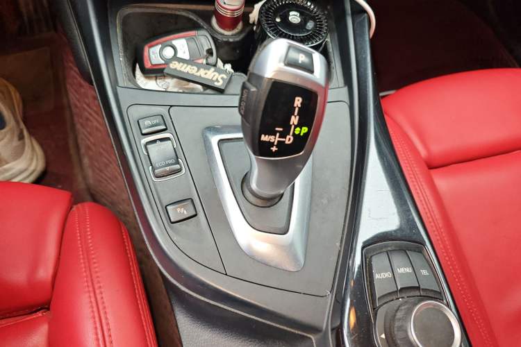 Used BMW 1 Series 2012 118i Sport Edition Gear Lever