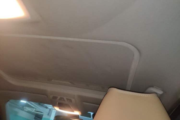 Used BMW 1 Series 2012 116i Leading Model Headliner