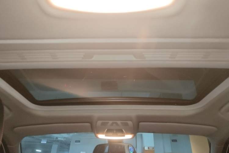 Used BMW 1 Series 2012 116i Leading Model Headliner