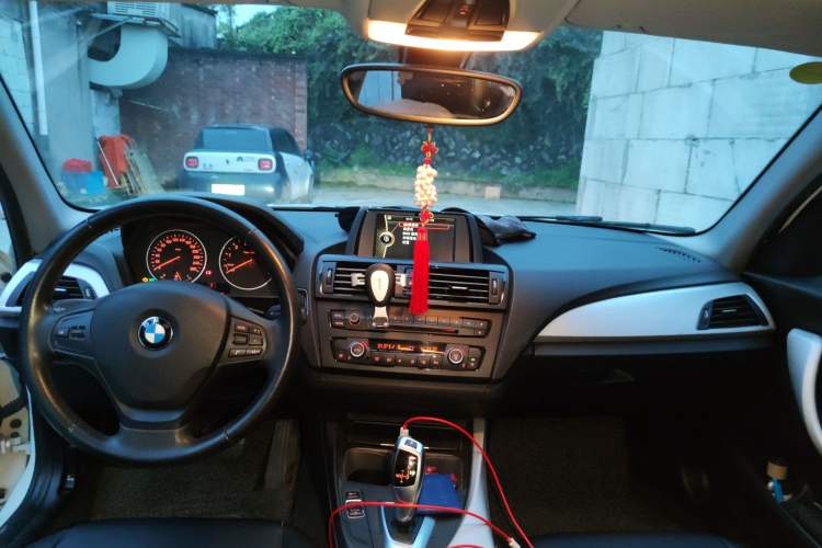 Used BMW 1 Series 2012 118i Leading Model Headliner