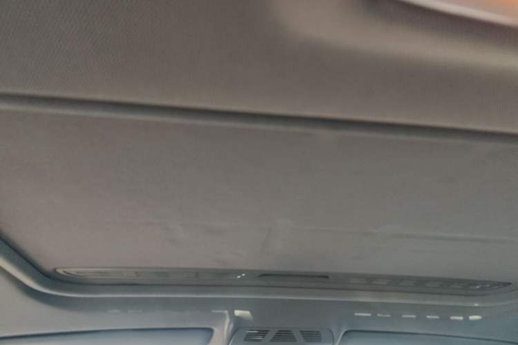 Used BMW 1 Series 2012 116i Leading Model Headliner