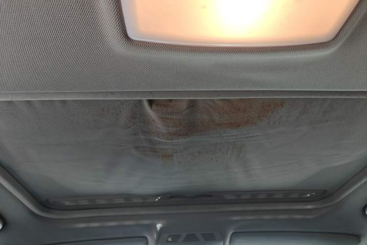 Used BMW 1 Series 2012 116i Leading Model Headliner