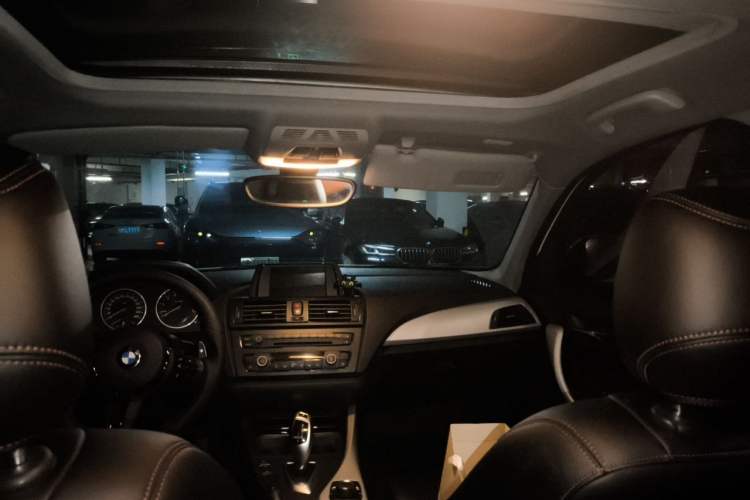 Used BMW 1 Series 2012 118i Leading Model Headliner