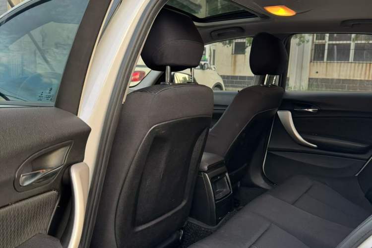 Used BMW 1 Series 2012 116i Leading Model Interior 2