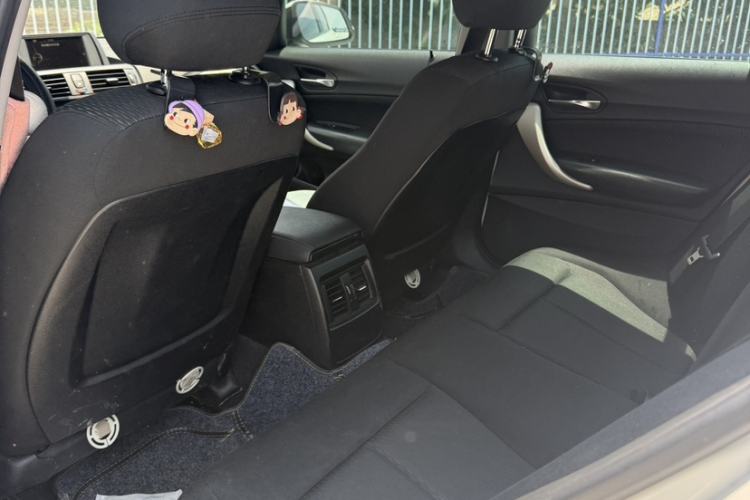 Used BMW 1 Series 2012 118i Leading Model Interior 2