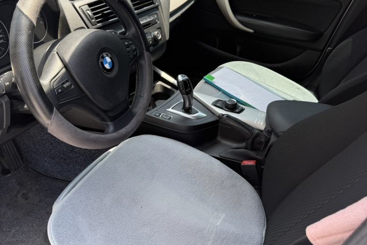 Used BMW 1 Series 2012 118i Leading Model Interior 3