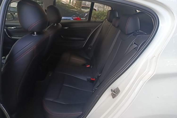 Used BMW 1 Series 2012 118i Sport Edition Left Rear Seat