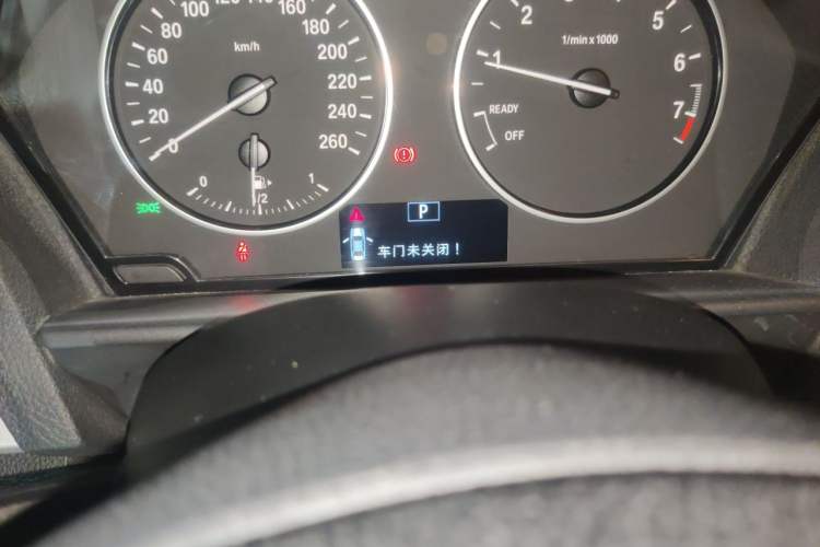 Used BMW 1 Series 2012 116i Leading Model Odometer Close Up