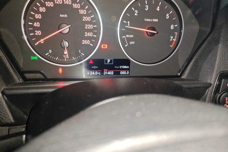Used BMW 1 Series 2012 116i Urban Edition Odometer Close Up