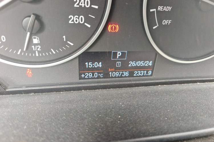 Used BMW 1 Series 2012 116i Urban Edition Odometer Close Up