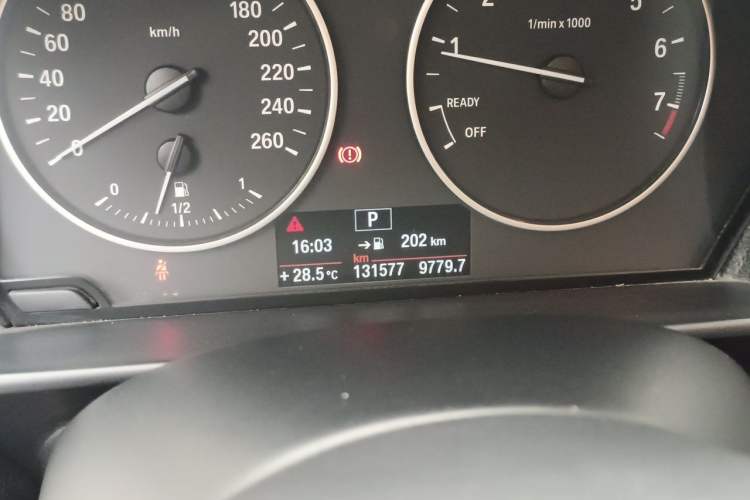 Used BMW 1 Series 2012 116i Leading Model Odometer Close Up