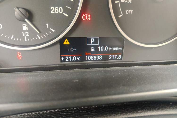 Used BMW 1 Series 2012 118i Sport Edition Odometer Close Up