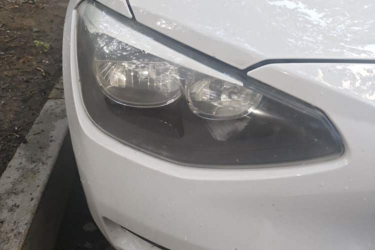 Used BMW 1 Series 2012 116i Leading Model Right Front Headlight