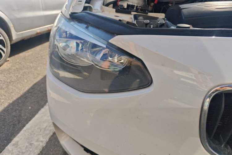 Used BMW 1 Series 2012 116i Leading Model Right Front Headlight