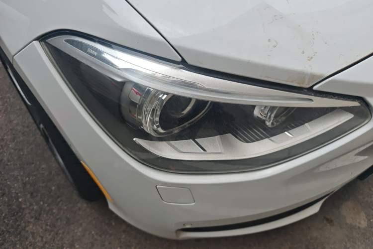 Used BMW 1 Series 2012 118i Sport Edition Right Front Headlight