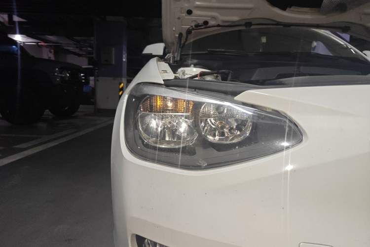 Used BMW 1 Series 2012 116i Leading Model Right Front Headlight