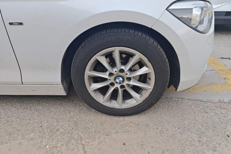 Used BMW 1 Series 2012 116i Leading Model Right Front Wheel Hub