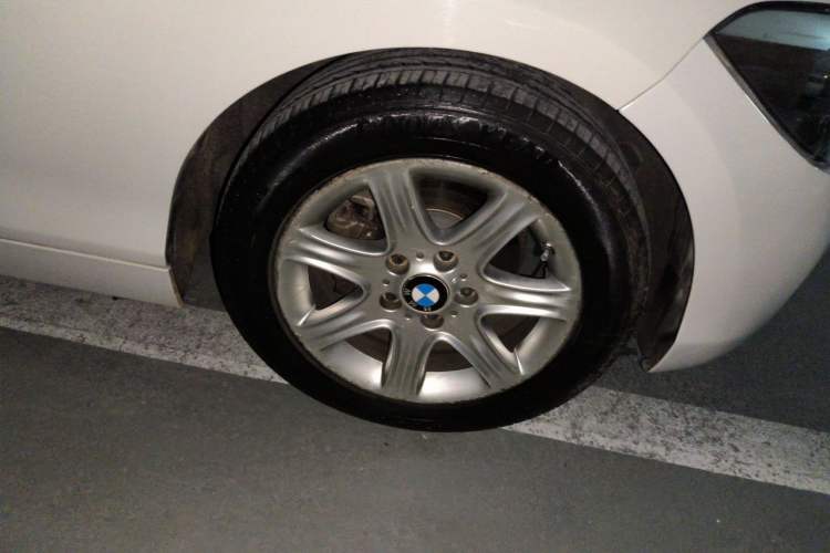 Used BMW 1 Series 2012 116i Leading Model Right Front Wheel Hub