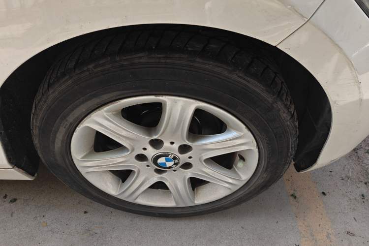 Used BMW 1 Series 2012 116i Leading Model Right Front Wheel Hub