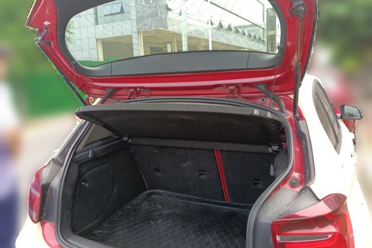 Used BMW 1 Series 2012 118i Sport Edition Trunk