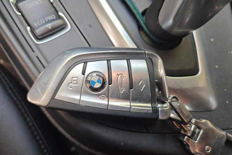 Used BMW 1 Series 2012 116i Leading Model Vehicle Key