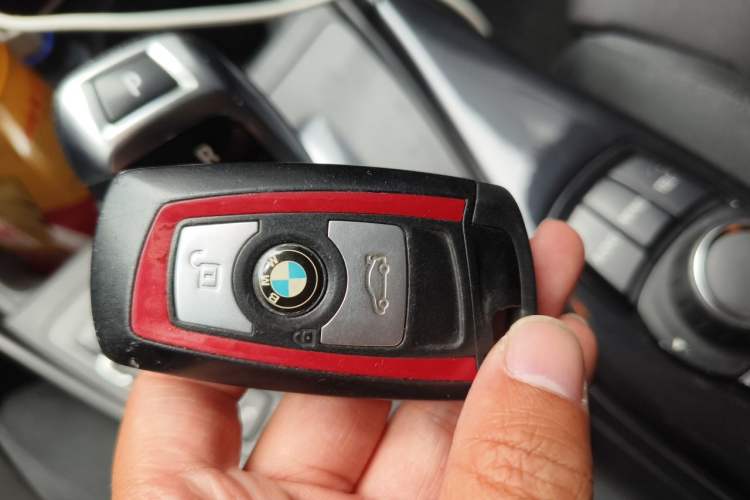 Used BMW 1 Series 2012 118i Sport Edition Vehicle Key