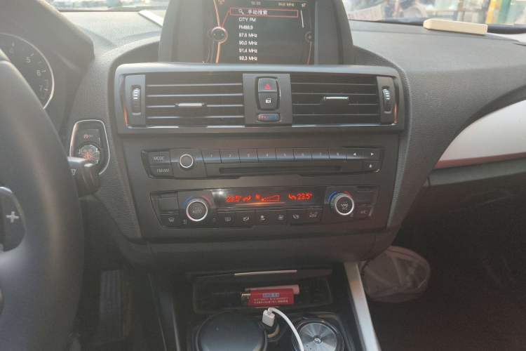 Used BMW 1 Series 2012 118i Leading Model Audio And AC Panel