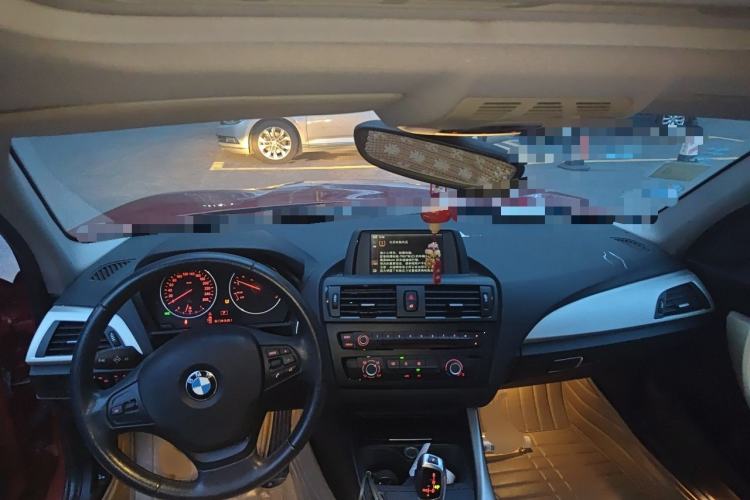 Used BMW 1 Series 2012 116i Leading Model Center Console