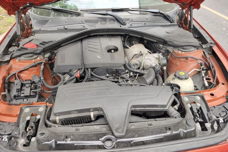 Used BMW 1 Series 2012 118i Sport Edition Engine Bay