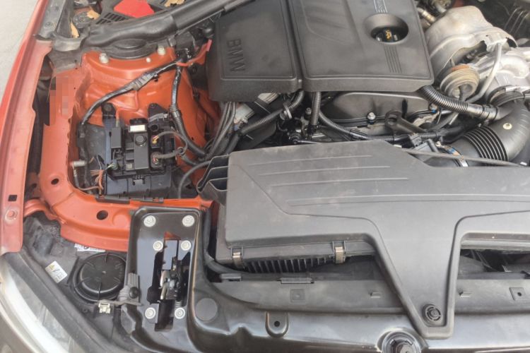Used BMW 1 Series 2012 118i Leading Model Engine Bay Right