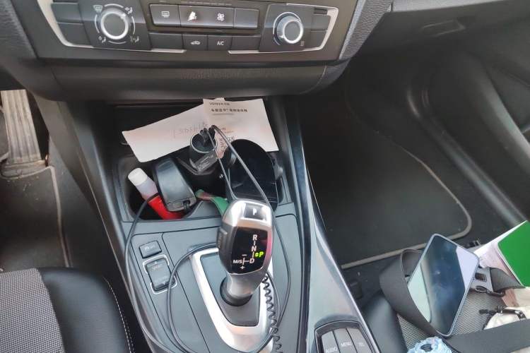 Used BMW 1 Series 2012 116i Urban Edition Gear Lever