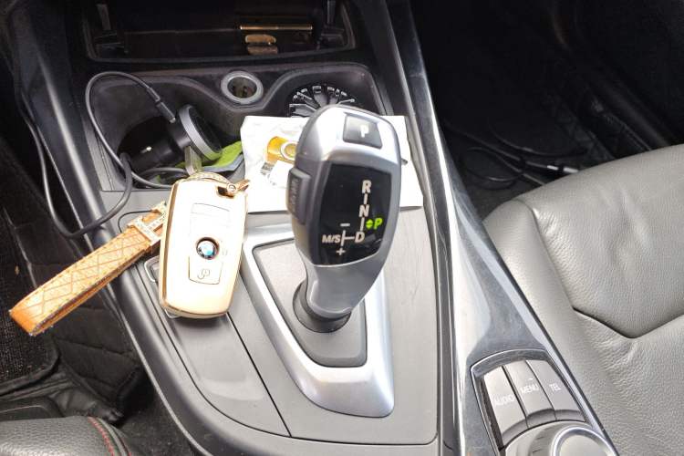 Used BMW 1 Series 2012 116i Urban Edition Gear Lever