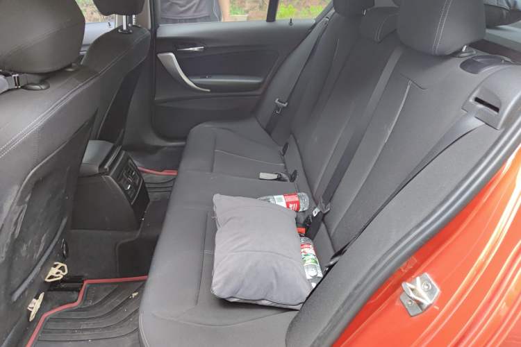 Used BMW 1 Series 2012 118i Sport Edition Left Rear Seat