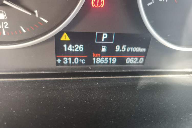 Used BMW 1 Series 2012 118i Sport Edition Odometer Close Up