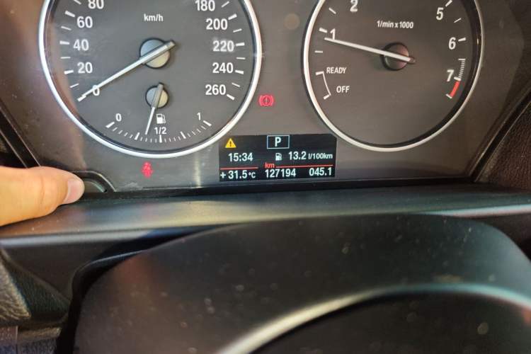 Used BMW 1 Series 2012 116i Leading Model Odometer Close Up