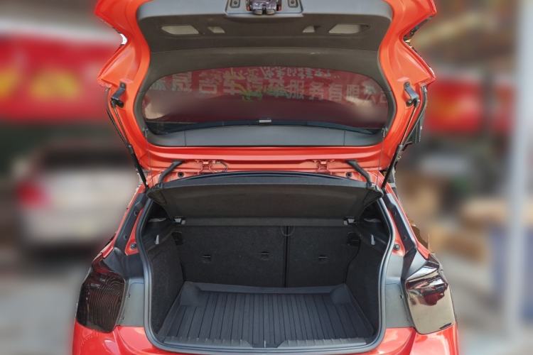 Used BMW 1 Series 2012 116i Leading Model Trunk