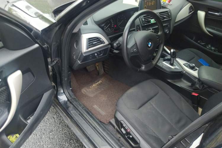 Used BMW 1 Series 2013 Facelifted 118i Leading Edition Driver Seat
