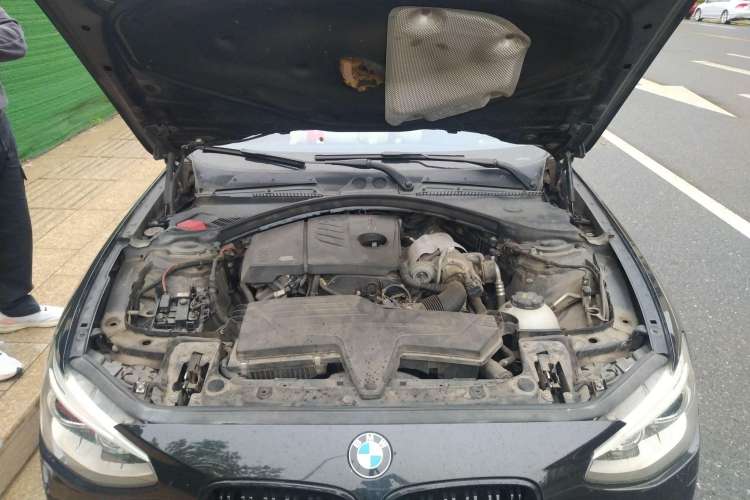 Used BMW 1 Series 2013 Facelifted 118i Leading Edition Engine Bay