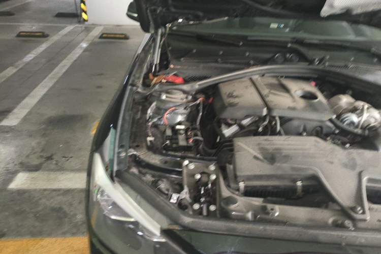 Used BMW 1 Series 2013 Revised 116i Leading Edition Engine Bay Right