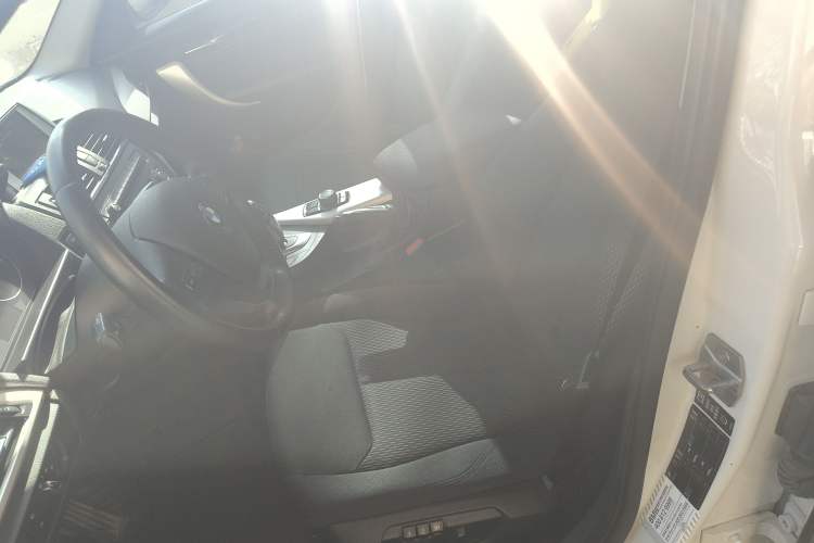 Used BMW 1 Series 2013 Facelifted 118i Leading Edition Left Front Seat