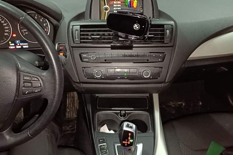 Used BMW 1 Series 2013 Revised 116i Leading Edition Audio And AC Panel