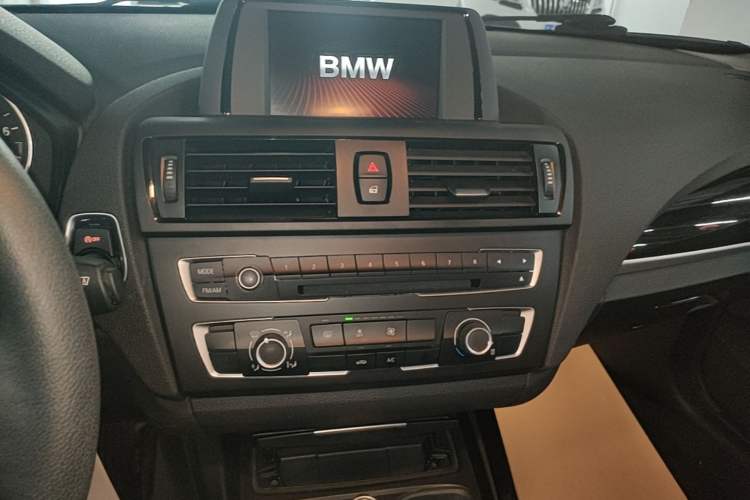 Used BMW 1 Series 2013 Revised 116i Urban Edition Audio And AC Panel
